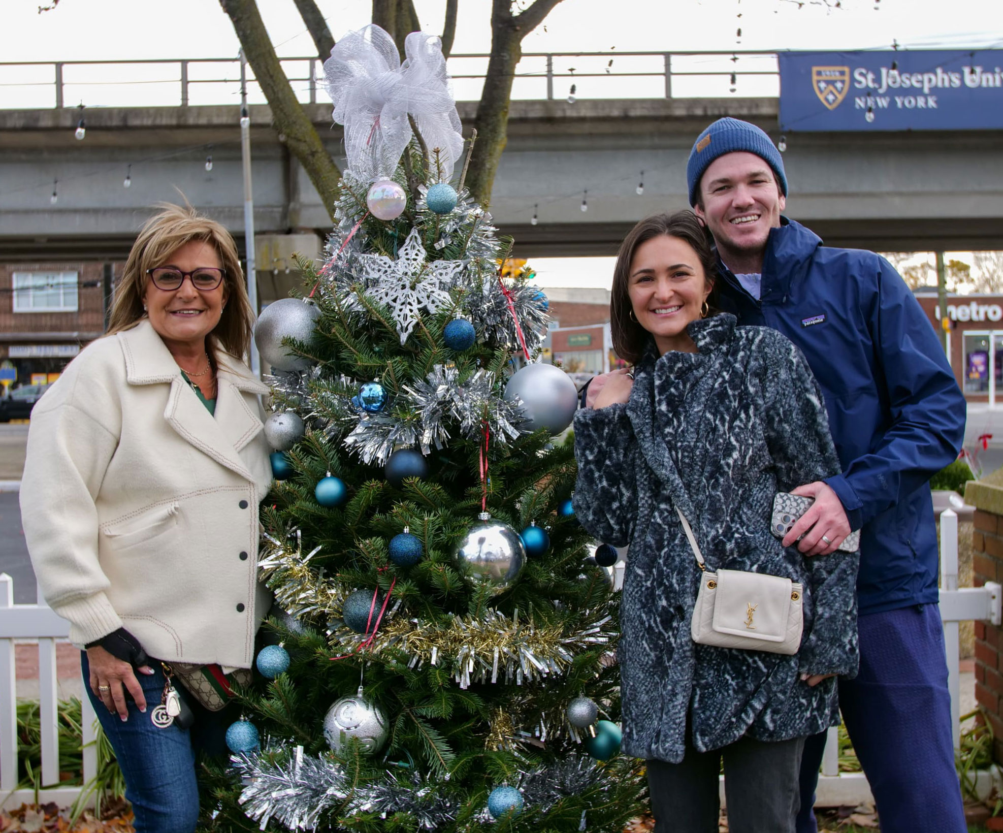 For-Light-Up-Lindy-Box-scaled-min